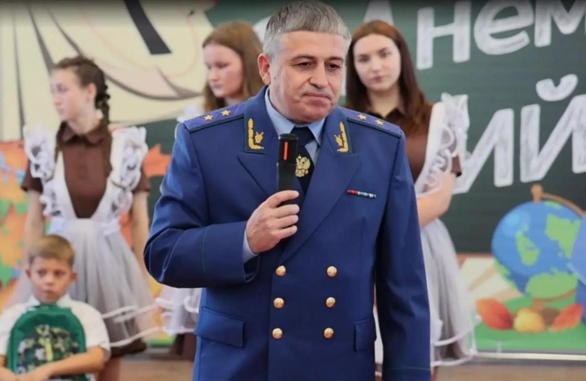 "Жизнь здесь не остановилась": Подовская школа встретила 1 сентября, несмотря на опасность БпЛА, отсутствие связи и перебои с топливом "Жизнь здесь не остановилась": Подовская школа встретила 1 сентября, несмотря на опасность БпЛА, отсутствие связи и перебои с топливом