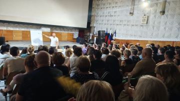 Павел Филипчук: Из Москвы - с решениями для Каховского округа