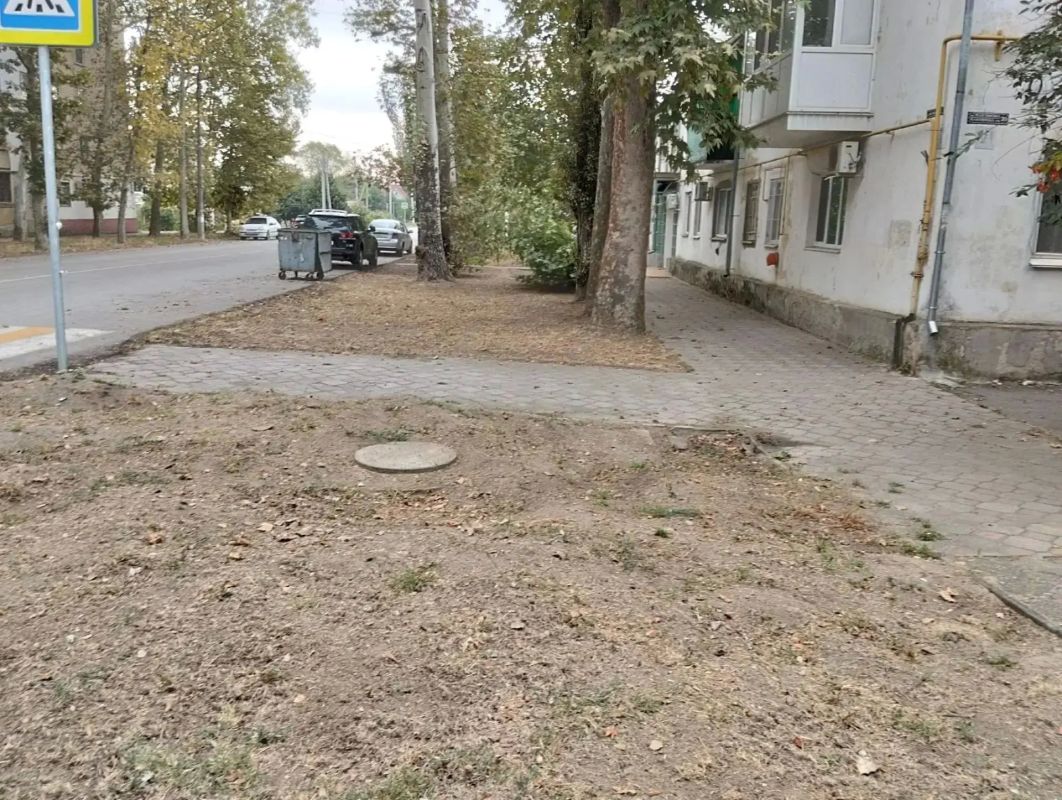 В Скадовске продолжаются плановые работы по благоустройству В Скадовске продолжаются плановые работы по благоустройству