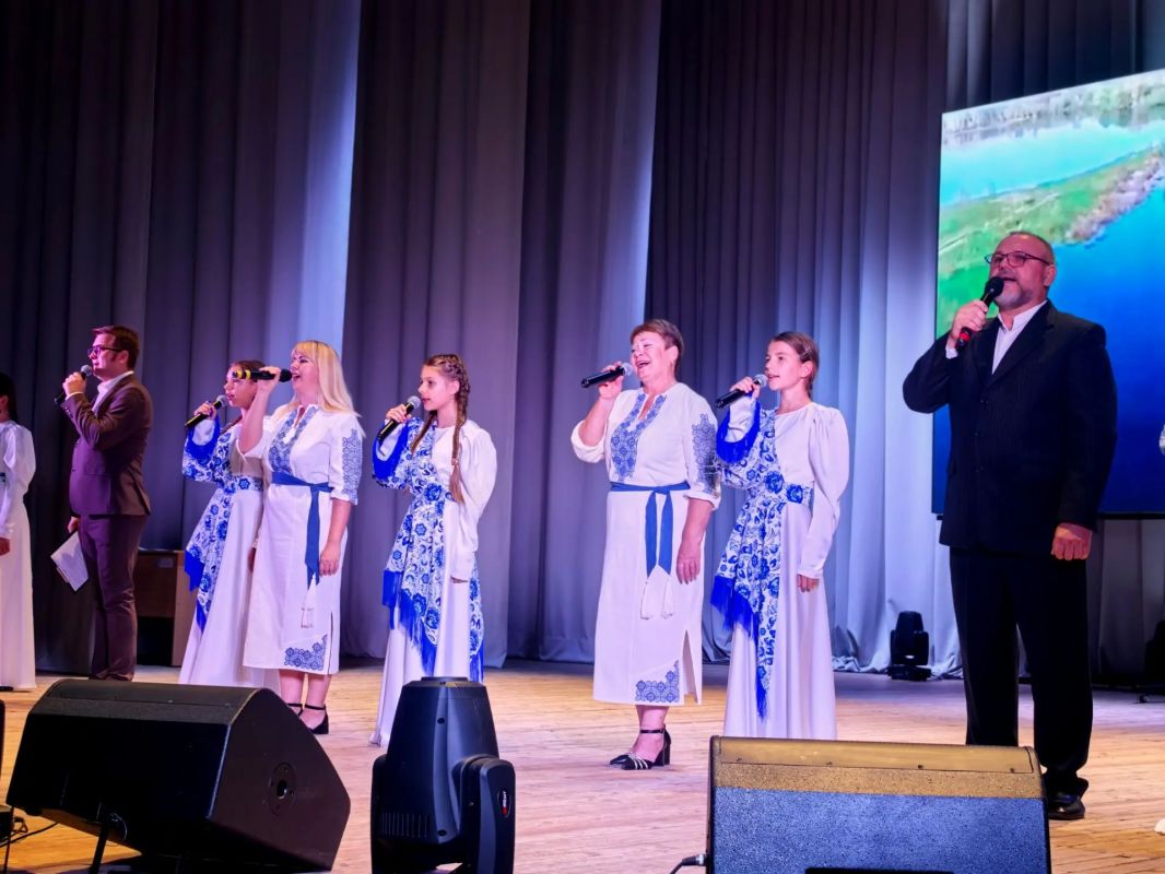 Рабочая встреча в Каланчакском округе: приоритеты развития культуры Рабочая встреча в Каланчакском округе: приоритеты развития культуры