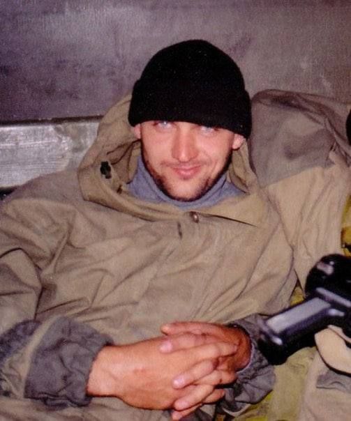 3 сентября 2004 года, во время спасения заложников в школе №1 города Беслан погибли 10 сотрудников ЦСН ФСБ России 3 сентября 2004 года, во время спасения заложников в школе №1 города Беслан погибли 10 сотрудников ЦСН ФСБ России