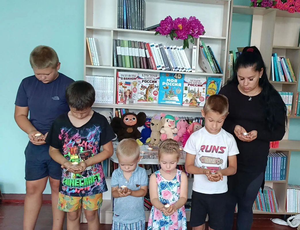 В Красноподольской библиотеке состоялось мероприятие «Вечная память тебе, Беслан», приуроченное ко Дню солидарности в борьбе с терроризмом В Красноподольской библиотеке состоялось мероприятие «Вечная память тебе, Беслан», приуроченное ко Дню солидарности в борьбе с терроризмом