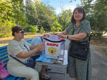 Досрочное голосование проходит в прифронтовой Новой Каховке