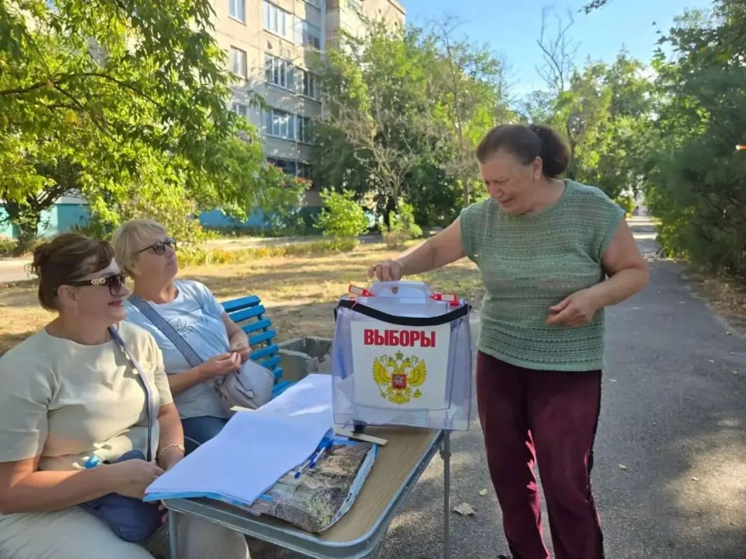 В Херсонской области завершился второй день досрочного голосования В Херсонской области завершился второй день досрочного голосования