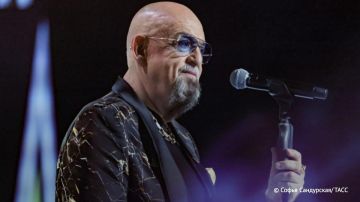 Владимир Путин присвоил звание народного артиста России Михаилу Шуфутинскому указом от 3 сентября