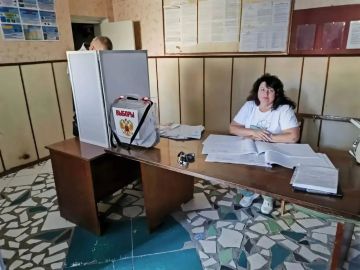 Несмотря на сложные условия, жители Новой Каховки приходят голосовать за лучшее будущее