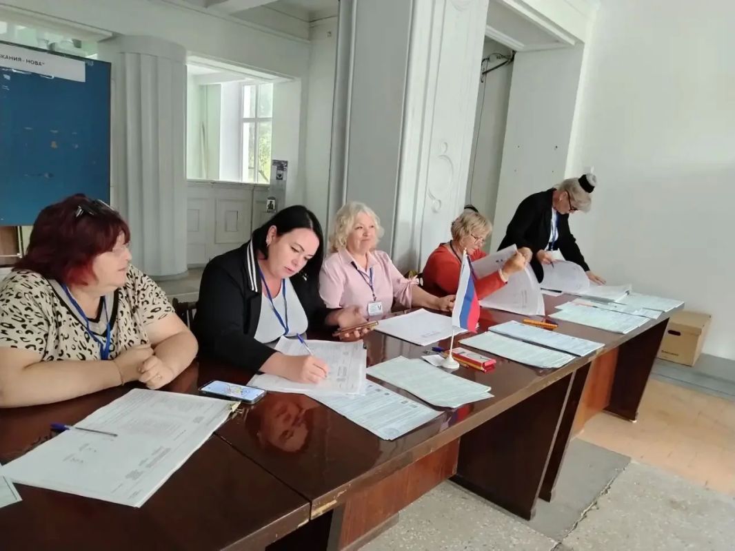 Жители Чаплинского округа участвуют в досрочном голосовании Жители Чаплинского округа участвуют в досрочном голосовании