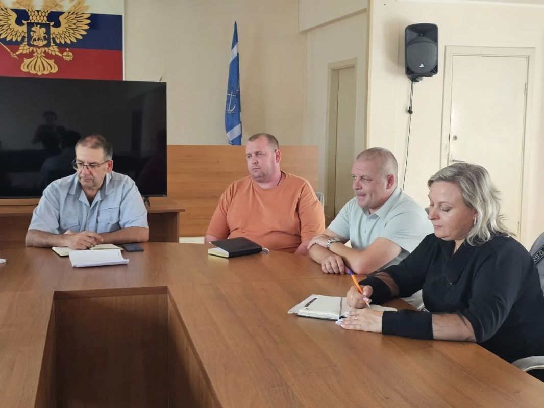 В администрации Скадовского округа обсудили противодействие нелегальной занятости В администрации Скадовского округа обсудили противодействие нелегальной занятости