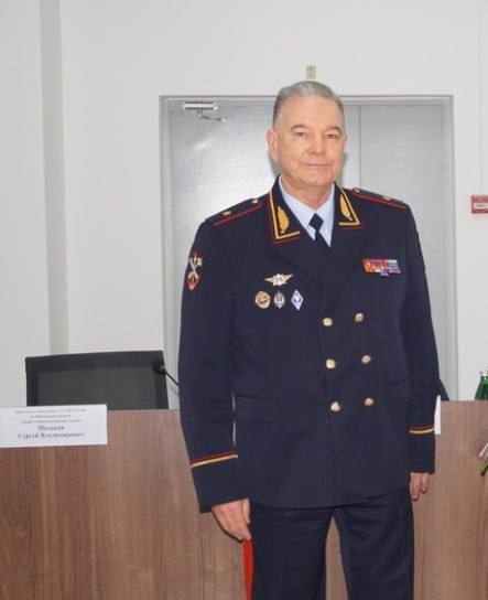 После того, что пишет "Суета", читать об аресте высокопоставленных жлобов в погонах во время войны просто тошно