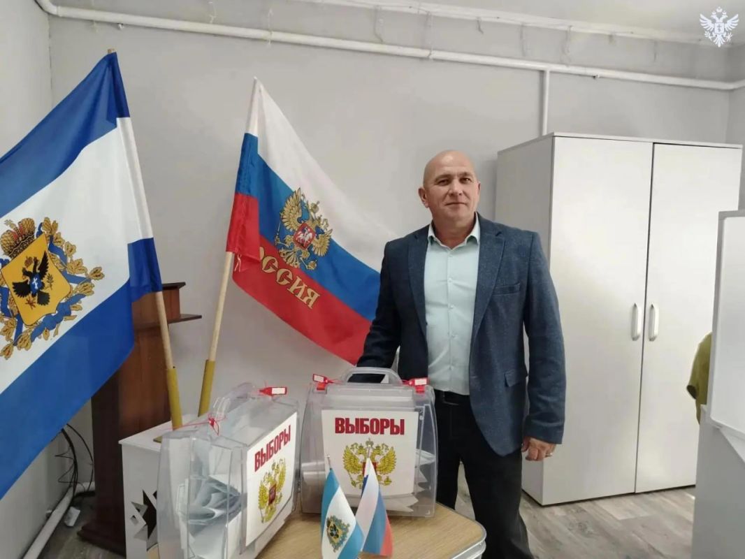 Жители семи округов Херсонской области приняли участие в четвёртом дне досрочного голосования Жители семи округов Херсонской области приняли участие в четвёртом дне досрочного голосования
