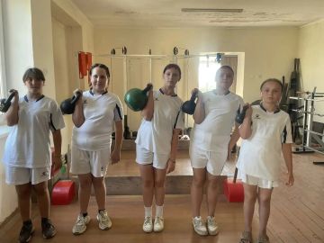 Юные гиревики «Скифа» разыграли награды в Нижних Торгаях