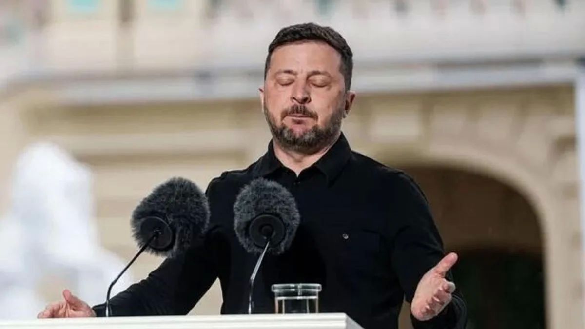 "Держаться не будет": Эксперты о возможной эвакуации Киева и неудаче Зеленского