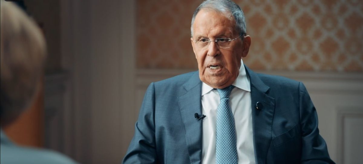 Глава МИД Сергей Лавров заявил, что Россия будет достигать своих целей военным путем, если Запад будет отговаривать от урегулирования страны, выступающие с компромиссными инициативами