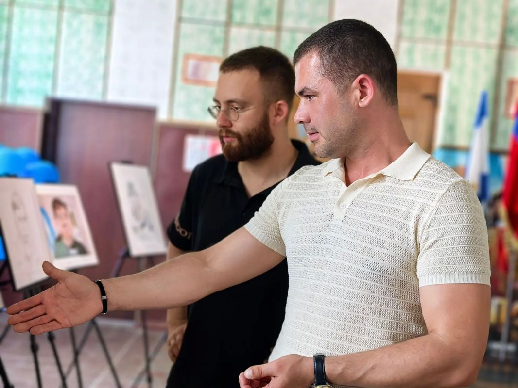 Культурная жизнь Херсонской области постепенно становится насыщеннее: в муниципальных округах проходят концерты, выставки и творческие встречи, ремонтируются дома культуры и обновляются площадки для работы с детьми и... Культурная жизнь Херсонской области постепенно становится насыщеннее: в муниципальных округах проходят концерты, выставки и творческие встречи, ремонтируются дома культуры и обновляются площадки для работы с детьми и...