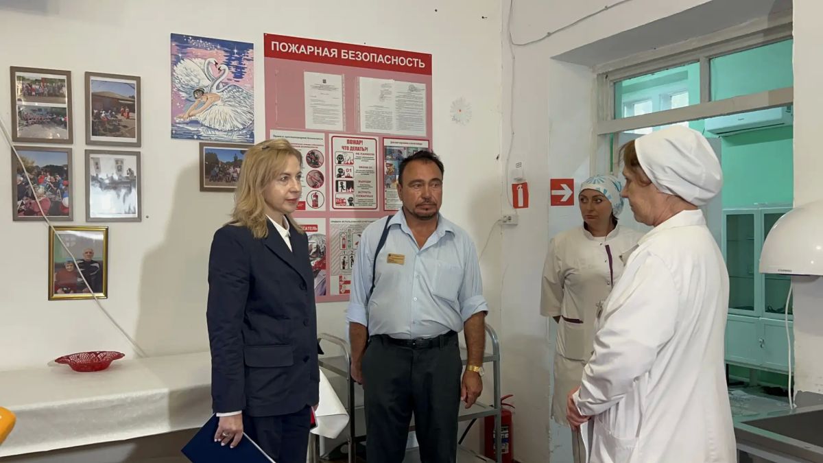 Здесь живут больше 50 человек Здесь живут больше 50 человек