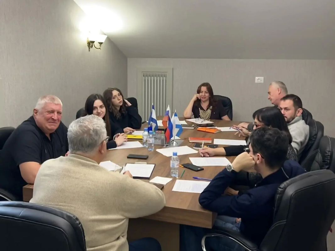 Постоянное Представительство Херсонской области при Правительстве РФ стало одной из площадок Всероссийского диктанта «Россия — дом народов» Постоянное Представительство Херсонской области при Правительстве РФ стало одной из площадок Всероссийского диктанта «Россия — дом народов»