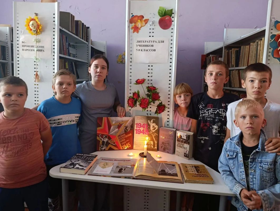 Урок мужества «Пусть поколения помнят» прошёл в Семёновской библиотеке