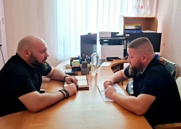 Сергей Георгиев: Провёл рабочую встречу с председателем Крымского регионального отделения «Российского Красного Креста» Алексеем Пикулем