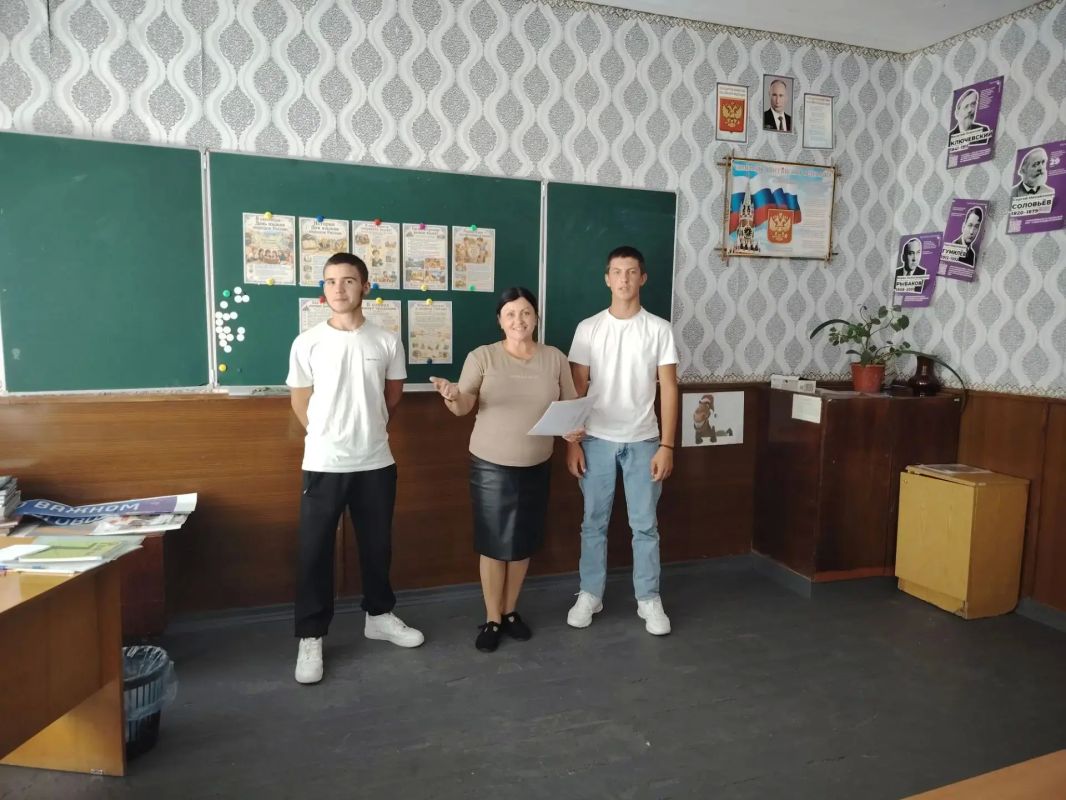 «Языки народов России — наше общее богатство»: познавательный час в Раздольненском сельском клубе «Языки народов России — наше общее богатство»: познавательный час в Раздольненском сельском клубе