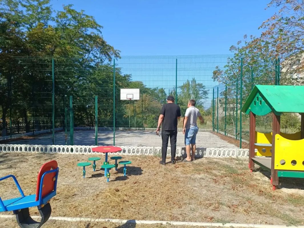В Малой Лепетихе продолжаются работы В Малой Лепетихе продолжаются работы