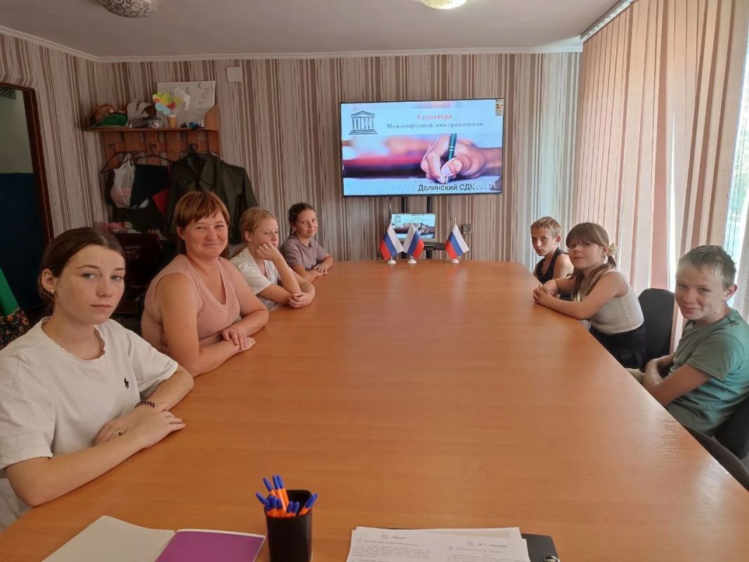 В сельском Доме культуры села Долинское клубное формирование «Следопыты» организовало мероприятие, посвящённое Дню грамотности В сельском Доме культуры села Долинское клубное формирование «Следопыты» организовало мероприятие, посвящённое Дню грамотности