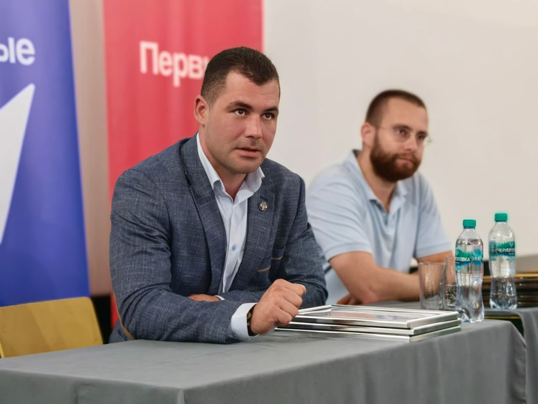 Когда приезжаешь в округ, всегда важно найти не только проблемы, но и людей, которым можно помочь двигаться дальше