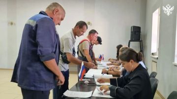 Ещё один день досрочного голосования позади: жители Херсонщины делают свой выбор