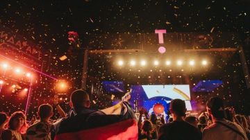 Херсонская молодежь покоряет мир: делегация региона отправилась на Международный фестиваль молодежи