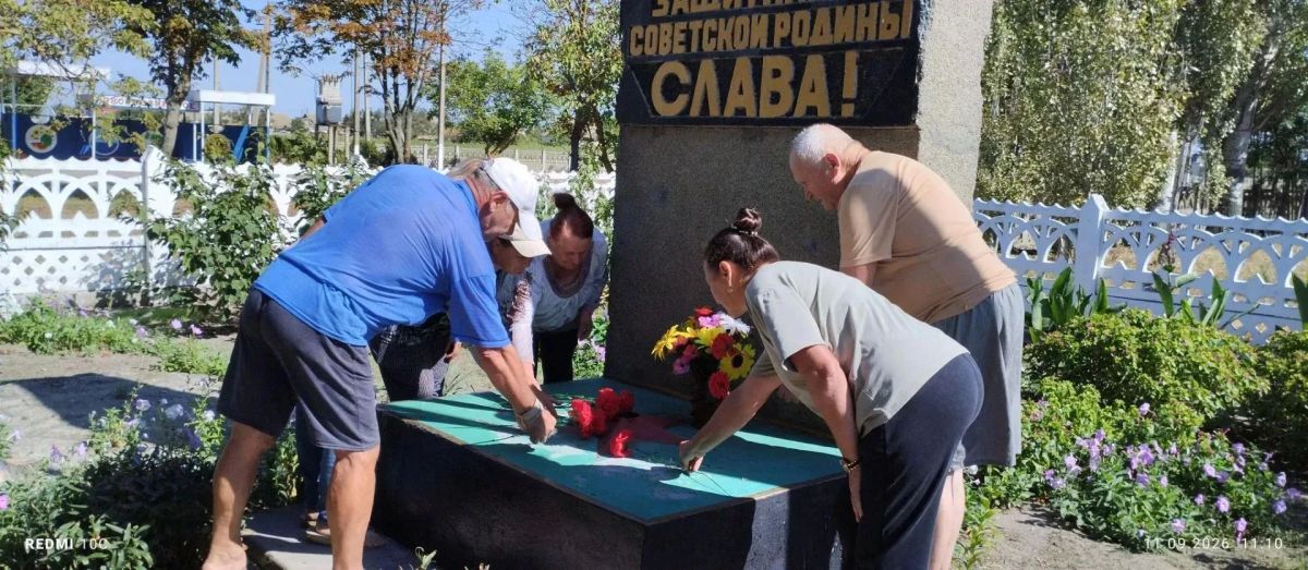 В Новороссийске Скадовского округа прошла акция памяти жертв фашизма В Новороссийске Скадовского округа прошла акция памяти жертв фашизма