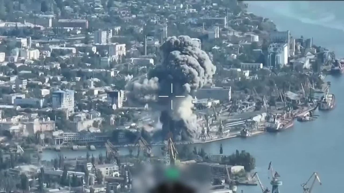 Российские дроноводы вскрыли военные объекты ВСУ и скорректировали по ним удары авиации