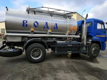 В Херсонской области не хватает водовозов для подвоза воды