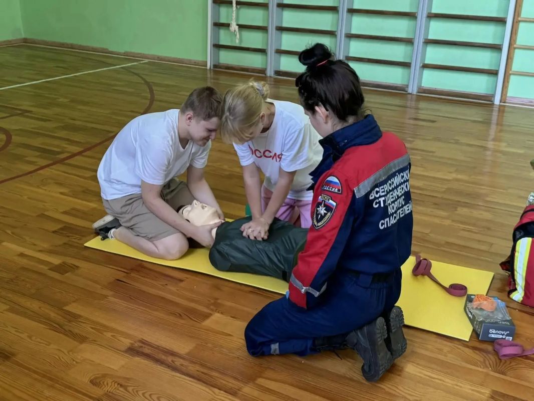 Первая помощь: школьники осваивают важные навыки Первая помощь: школьники осваивают важные навыки
