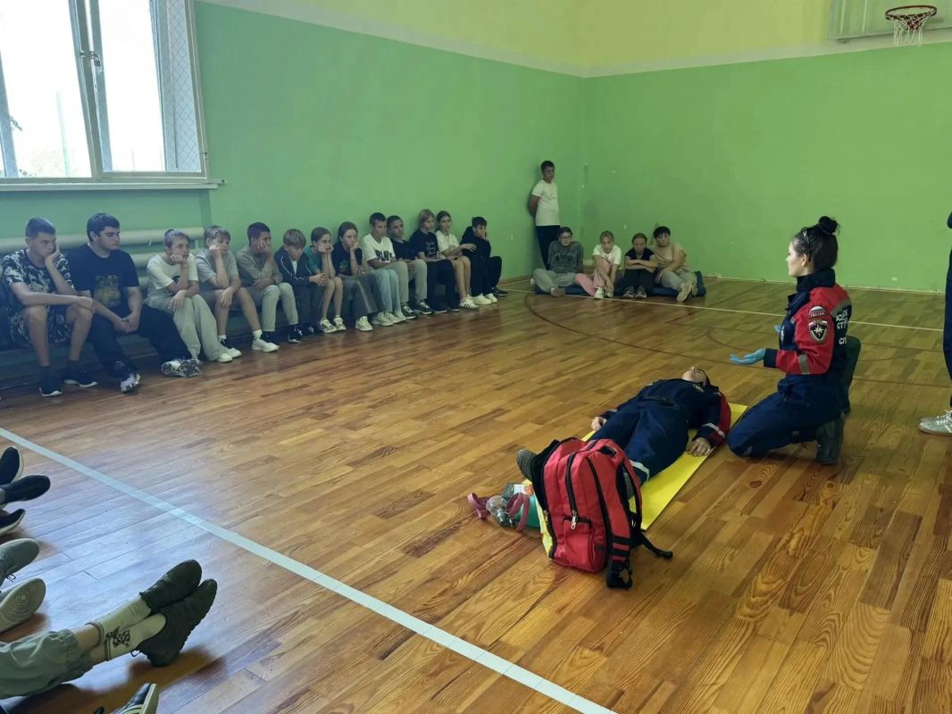 Первая помощь: школьники осваивают важные навыки Первая помощь: школьники осваивают важные навыки