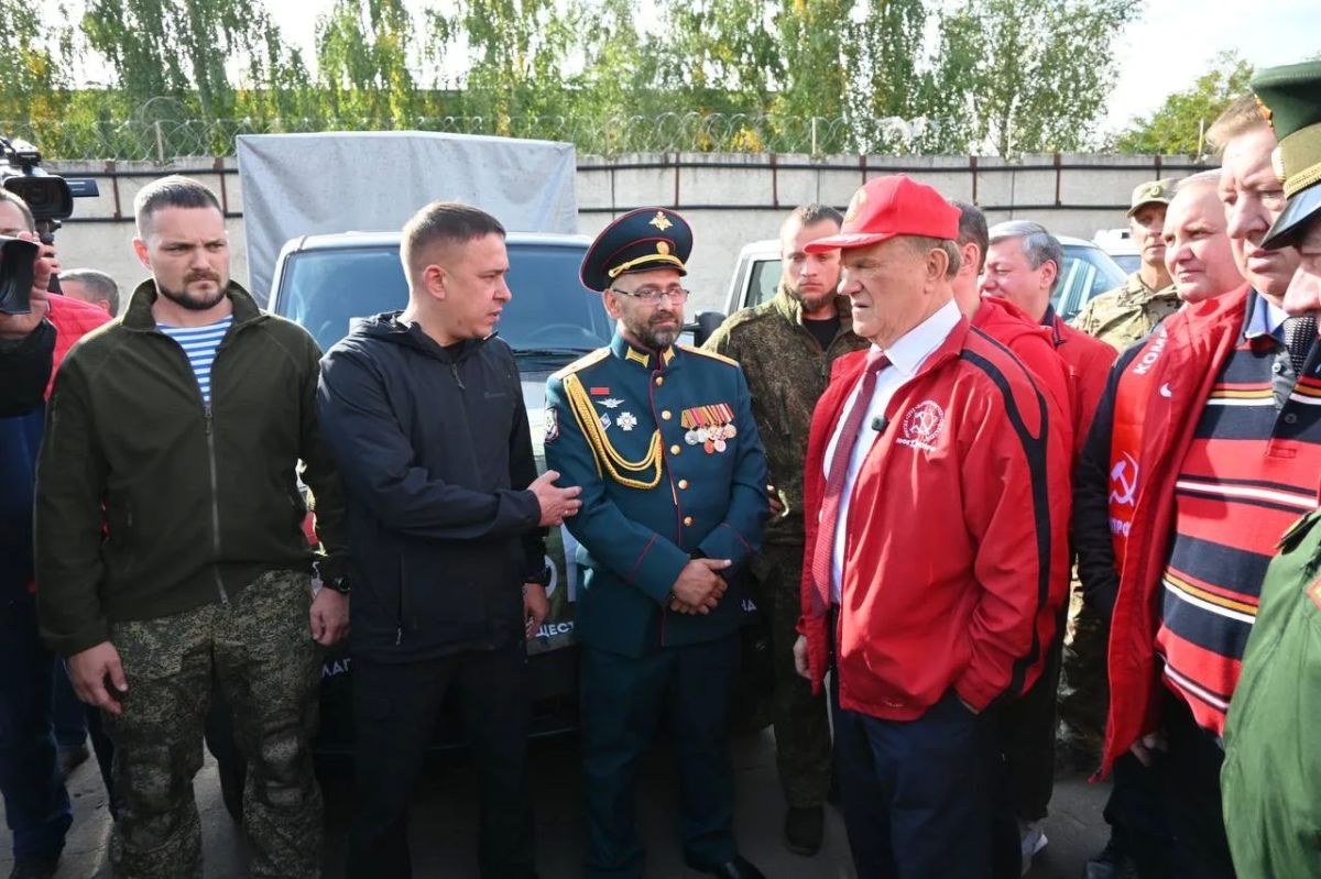 160-й юбилейный гуманитарный конвой КПРФ отправился в зону СВО 160-й юбилейный гуманитарный конвой КПРФ отправился в зону СВО