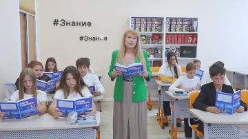 В школы Херсонской области поступили новые учебники по истории Новороссии и Донбасса, заявил Владимир Сальдо