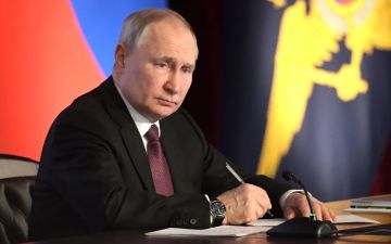 Нефть по $50, дефицит около 2% и соцобязательства: Путин обозначил параметры нового бюджета