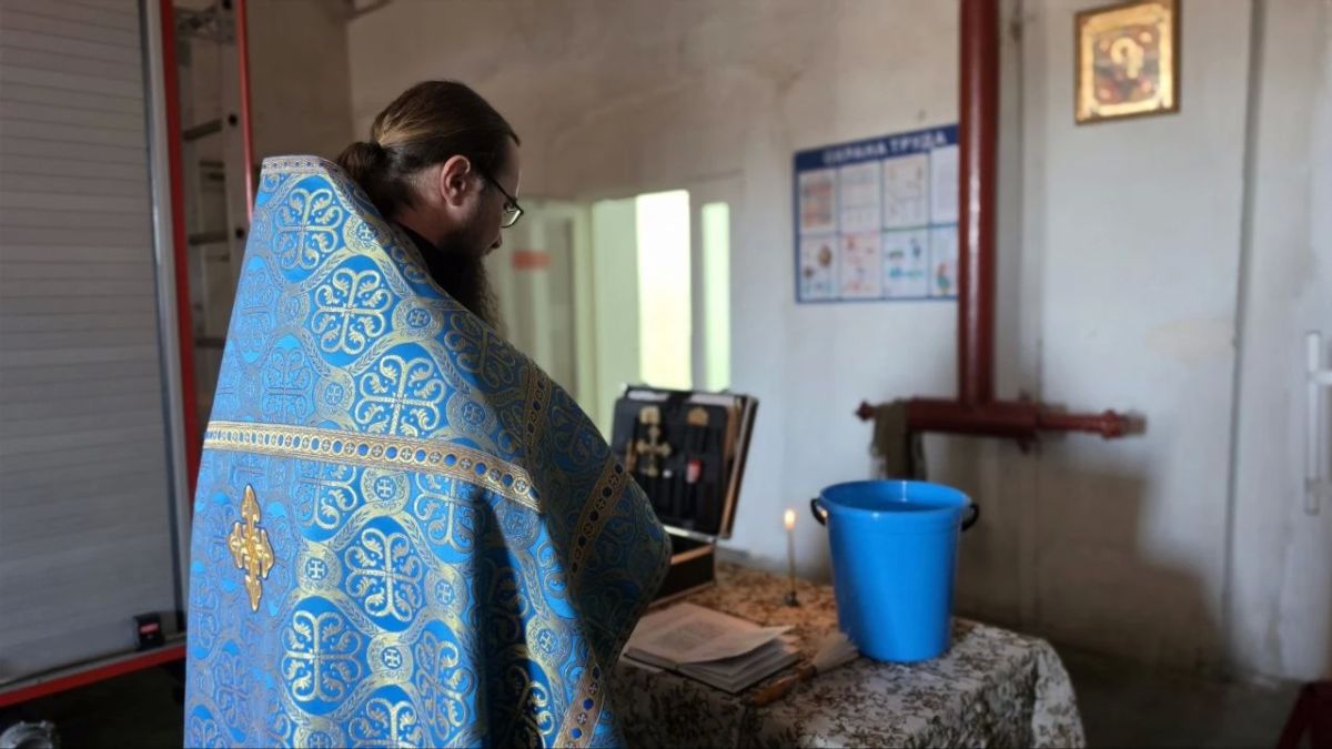 Духовная крепость спасателей: освящение пожарной части в Скадовске Духовная крепость спасателей: освящение пожарной части в Скадовске