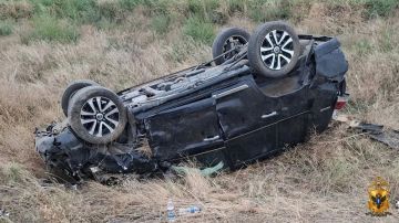 В Каховском округе женщина пострадала в ДТП при опрокидывании автомобиля