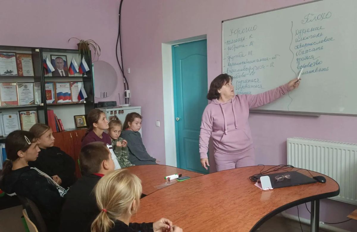 В Богдановском сельском клубе состоялся душевный диалог-размышление «Что такое хорошо, что такое плохо?» В Богдановском сельском клубе состоялся душевный диалог-размышление «Что такое хорошо, что такое плохо?»