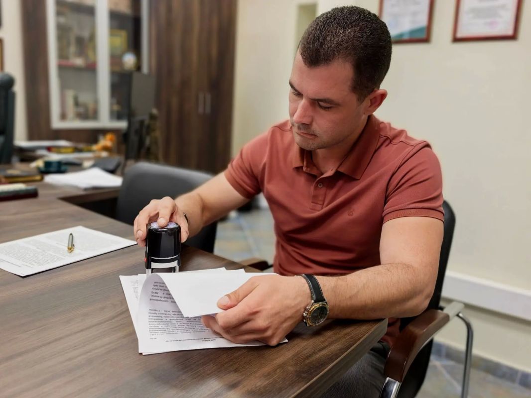 Артем Лагойский: Кадровое укрепление культуры: в Херсонскую область прибыли специалисты из Краснодарского края Артем Лагойский: Кадровое укрепление культуры: в Херсонскую область прибыли специалисты из Краснодарского края