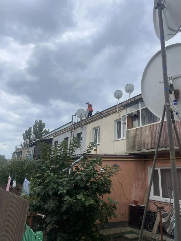 В Скадовске продолжают демонтаж нелицензированного оборудования «Горыныч»