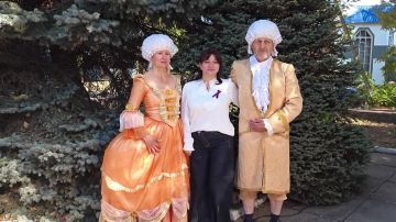 «Связь времён: Каланчак делает свой выбор!» Сегодня в Каланчаке пишется новая глава истории: Херсонская область впервые участвует в выборах в Государственную Думу. Это не просто голосование — это наш общий шаг в будущее, в...