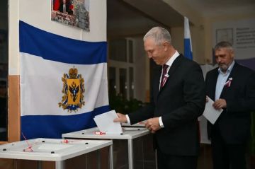 Владимир Сальдо проголосовал на выборах в Госдуму