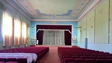 В сельском Доме культуры Генического округа обновили сцену и кресла для зрителей
