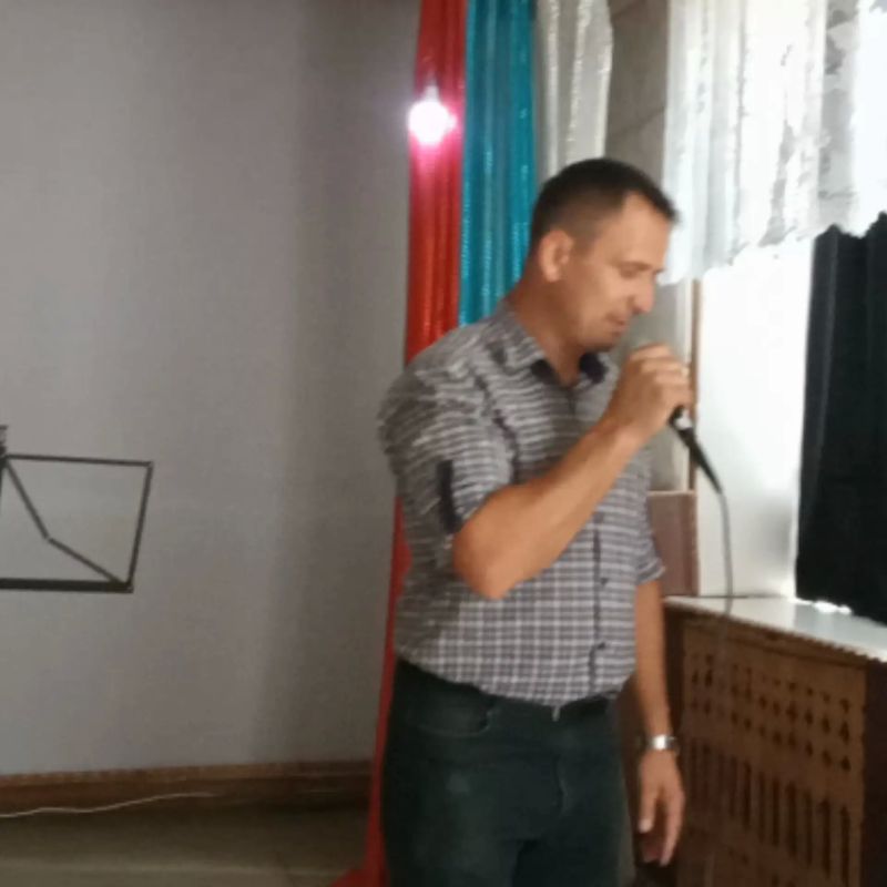 Там, где поет душа: как проходят встречи клуба «Радуга» В сельском Доме культуры села Красная Поляна прошло очередное занятие клуба любителей песни "Радуга". Здесь собираются те, кто просто любит петь и делиться своим... Там, где поет душа: как проходят встречи клуба «Радуга» В сельском Доме культуры села Красная Поляна прошло очередное занятие клуба любителей песни "Радуга". Здесь собираются те, кто просто любит петь и делиться своим...