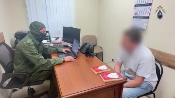 Главу Приморского округа Запорожской области задержали за злоупотребление полномочиями