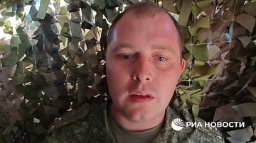 Расчет операторов "Днепра" успешно применил модернизированный беспилотник-носитель "Молния" с FPV-дроном на дистанцию 70 километров вглубь фронта, сообщил РИА Новости зам