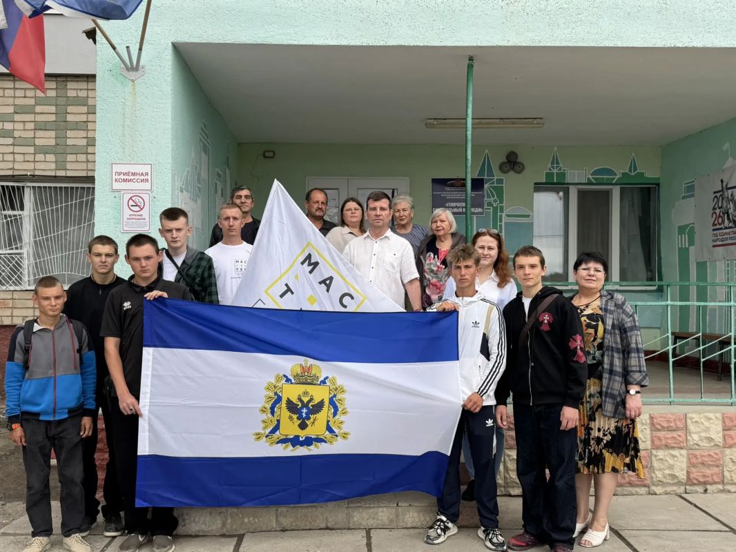 Наш преподаватель на главной профессиональной сцене страны!