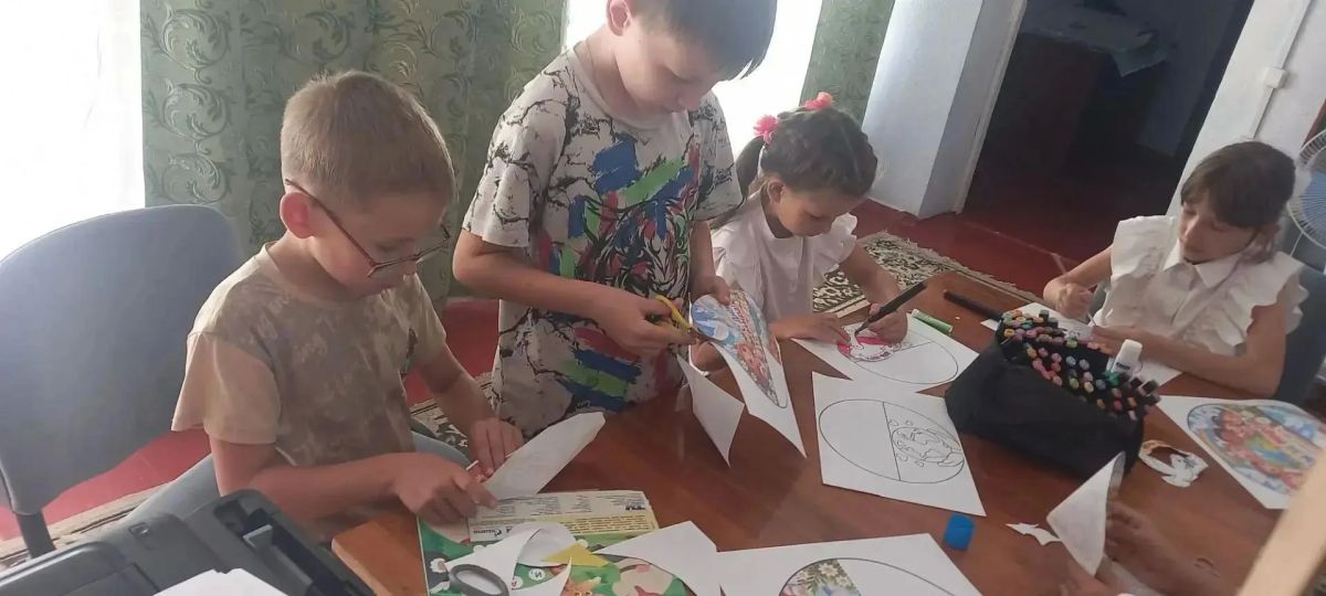 Мир начинается с нас: дискуссионный клуб в Приморском СДК! Мир начинается с нас: дискуссионный клуб в Приморском СДК!