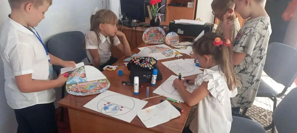 Мир начинается с нас: дискуссионный клуб в Приморском СДК! Мир начинается с нас: дискуссионный клуб в Приморском СДК!
